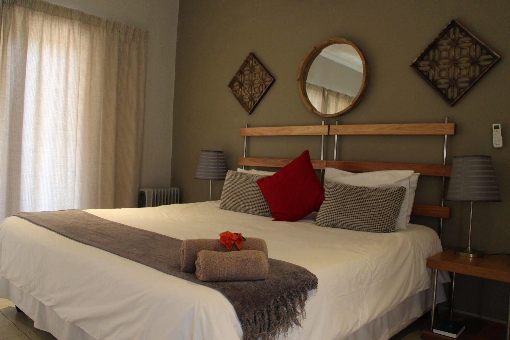 Cu Guest House Phalaborwa Eksteriør billede